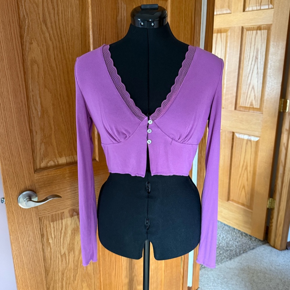 Long Sleeve Lace Trim top